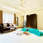Olive Service Apartments New Town